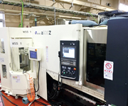 最新鋭、5軸制御横型マシニングセンター